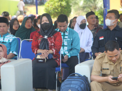 ACARA PERPISAHAN KELAS XII TAHUN AJARAN 2021 - 2022 08